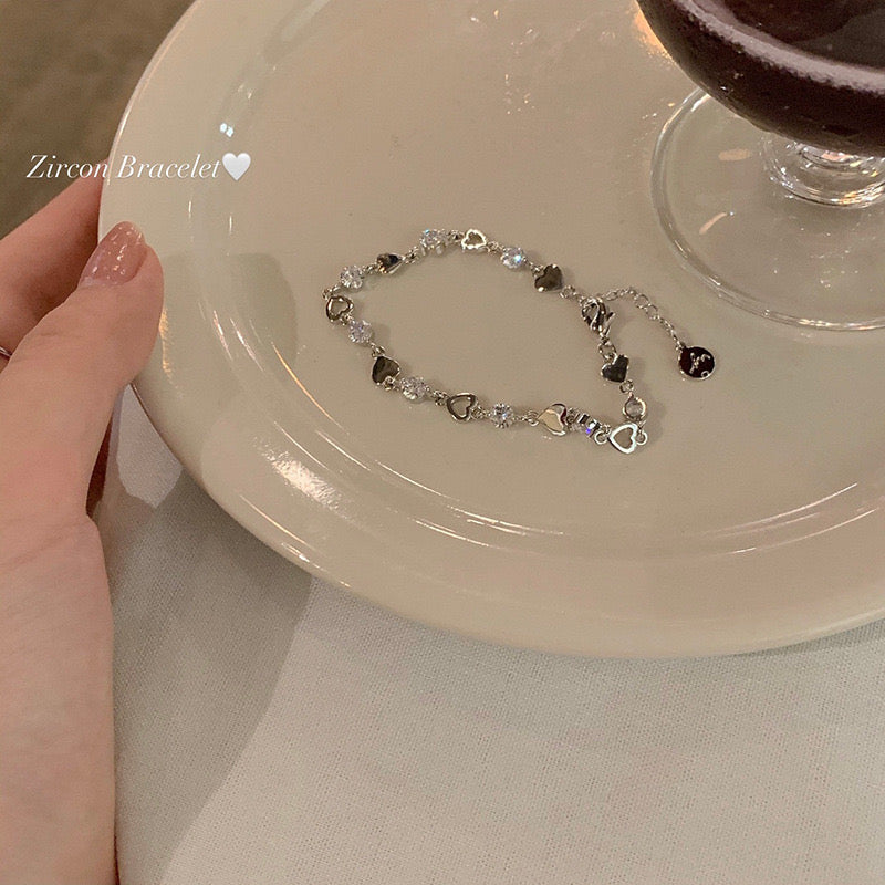 B05 bracelet