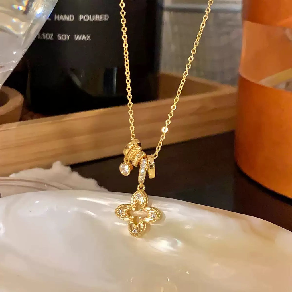 N06 necklace