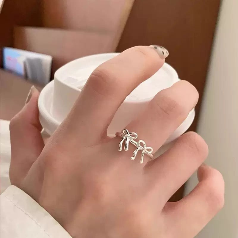 R11 ring